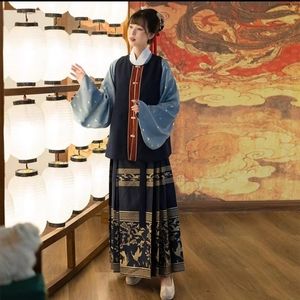 SOLD - Chinese Ming dynasty hanfu (交领短袄)